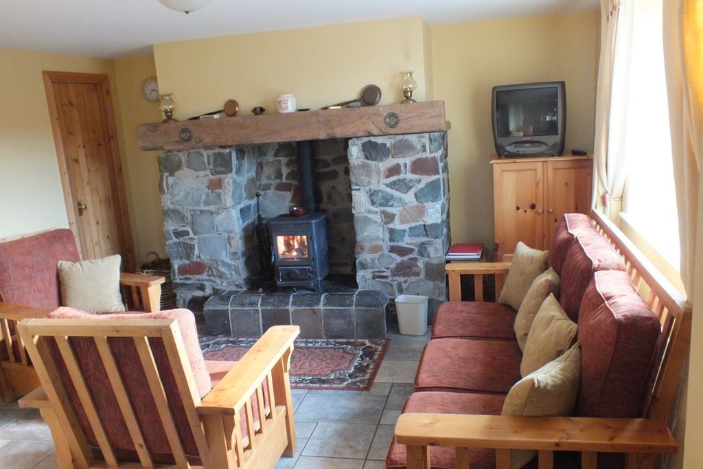 Barnwell Farm Cottages Corn Cottage Greyabbey Ruang foto
